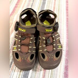 Teva Brown Sandals